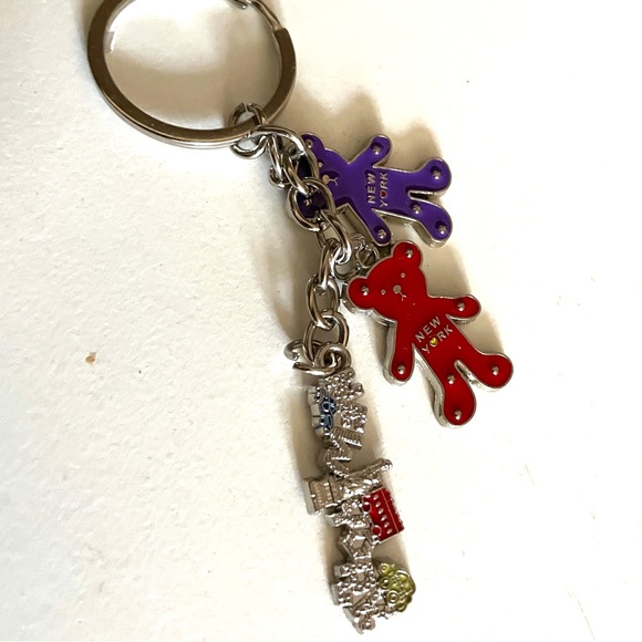 COPY - 🦚2/$20🦚 New York City charm keychain key holder charms. NYC - Picture 5 of 8